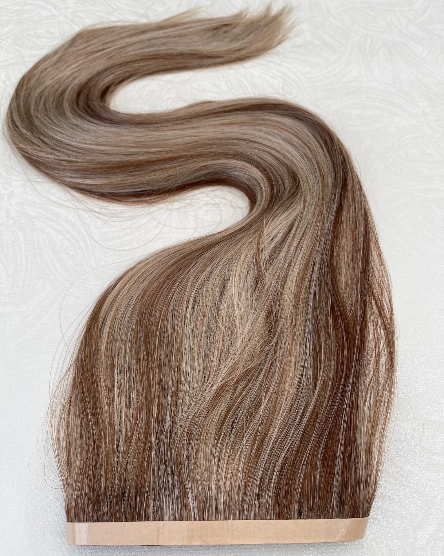 26” 210g Tape-In Weft Bio-Protein Fibre Highlighted Medium Blonde