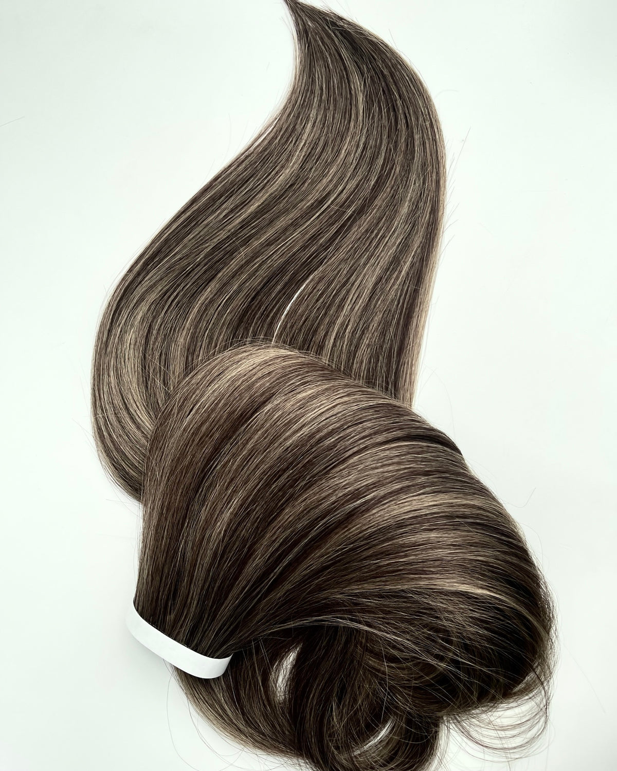 26” 200g Tape-In Weft Bio-Protein Fibre Medium Brown Highlighted