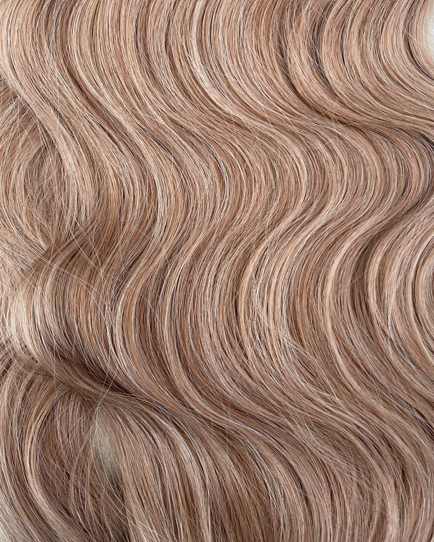 26” 210g Tape-In Weft Bio-Protein Fibre Wavy Highlighted Blonde
