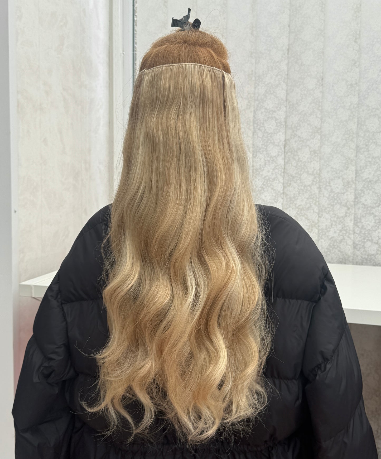 24’ Wavy 220g Bio-Protein Fibre Clip-in Hair Extensions - Sandy Blonde